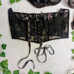**NWOT** Elegant Black Lace Corset By Unholy 🖤
